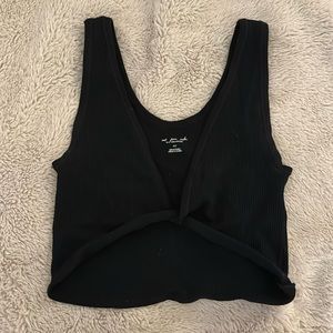 Urban outfitters xs/s cropped twist tank